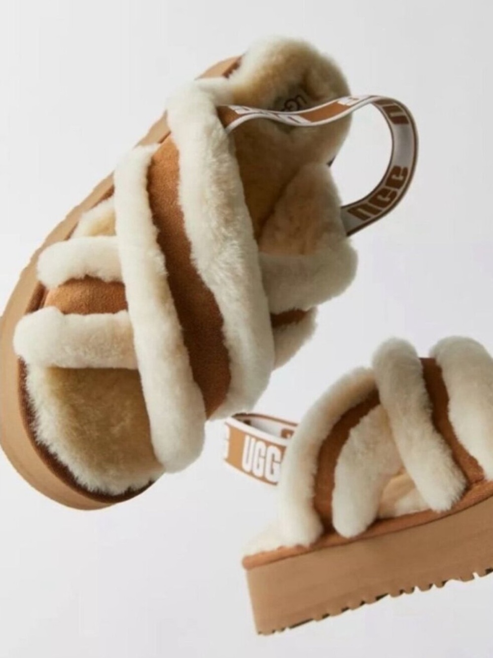 UGG Disco Cross Slide Sandals Chestnut Shearling Platform Size 10 NWOT